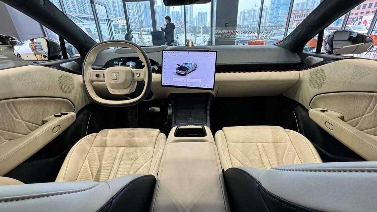 國(guó)貨大戰(zhàn),小米SU7對(duì)比極氪007,20萬(wàn)級(jí)到底選誰(shuí)