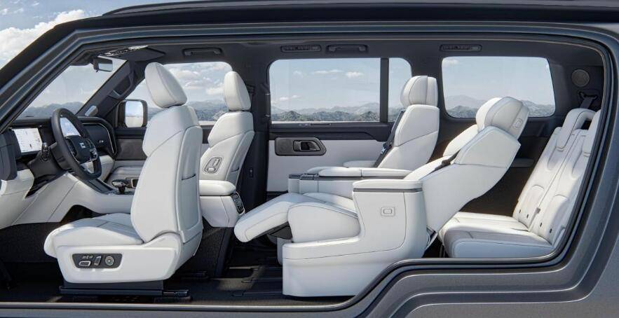 能越野的“理想”?極石01將亮相北京車展