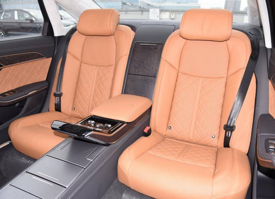 奧迪A8L Horch創始人版亮相:豪華旗艦再升級,售價破200萬