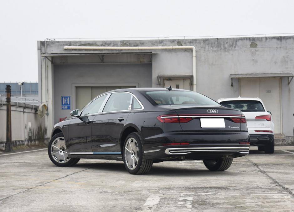 奧迪A8L Horch創始人版亮相:豪華旗艦再升級,售價破200萬