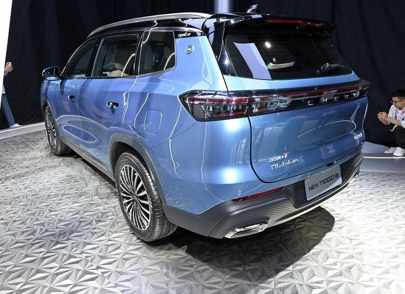 顏值爆表!全新一代瑞虎8亮相,搭2.0T動力,預定爆款?