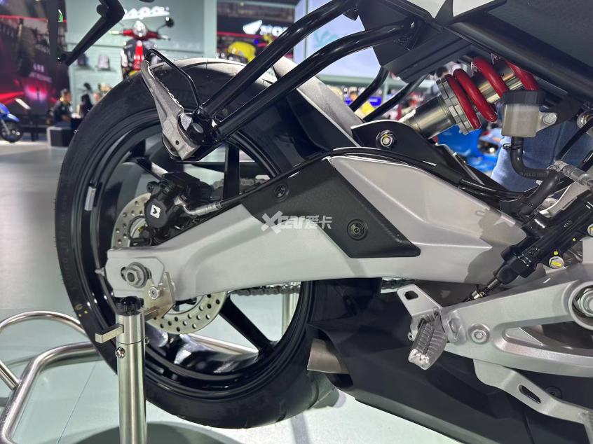 Aprilia RS 457售價4.98萬。忍者400徹底涼涼?