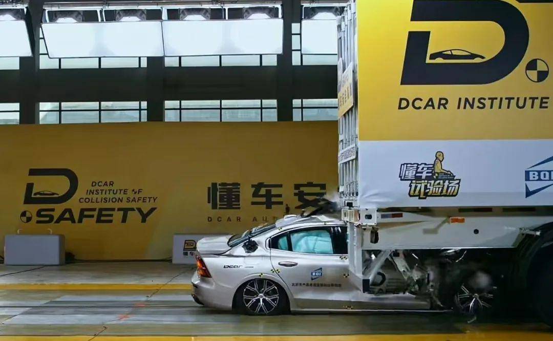 30款熱門車型碰撞測試考了沒劃重點的內(nèi)容,車企集體懵圈