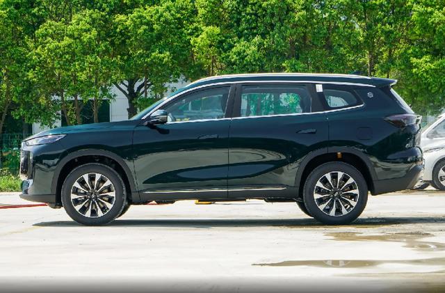 后排放倒能放床,大五座空間布局,瑞虎8 PLUS是不是同價位優選?-有駕 后排放倒能放床,大五座空間布局,瑞虎8 PLUS是不是同價位優選?-有駕