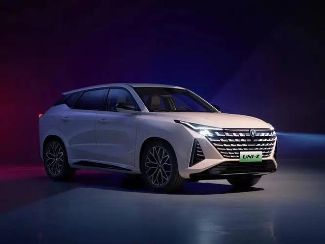 11.79萬續航破千，長安插混新車強勢來襲-有駕