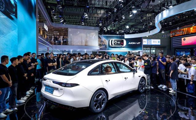 埃安RT與埃安UT,為打工人打造的十萬元級夢想座駕-有駕 埃安RT與埃安UT,為打工人打造的十萬元級夢想座駕-有駕