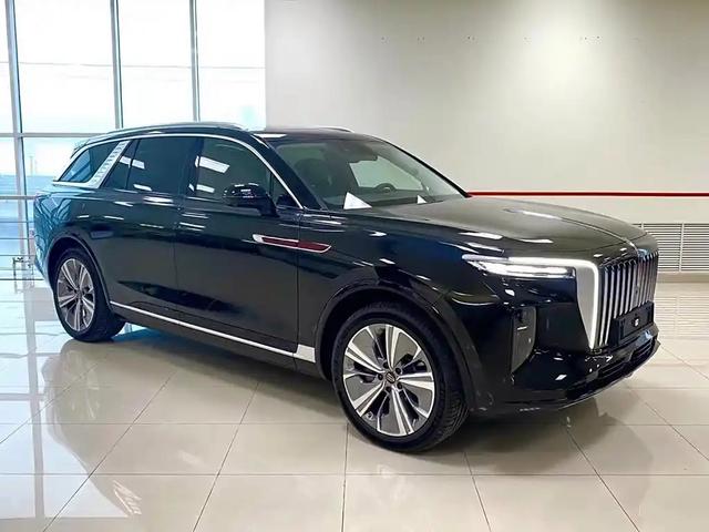 紅旗E-HS9霸氣登場,豪華大氣的設計,競爭凱雷德-有駕 紅旗E-HS9霸氣登場,豪華大氣的設計,競爭凱雷德-有駕