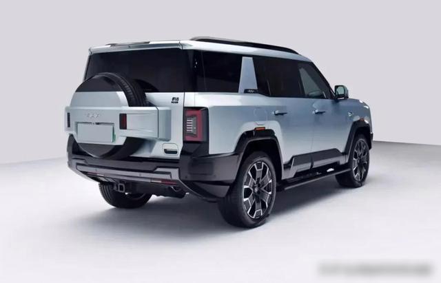 智能硬派新旗艦——方程豹豹8正式上市-有駕