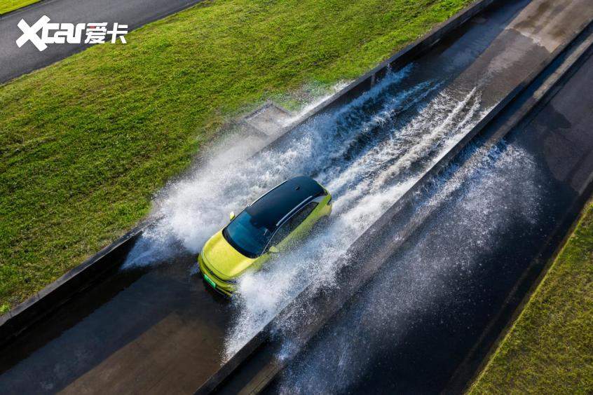 擁抱變革啟新篇 上汽大眾不惑之年“二次創業