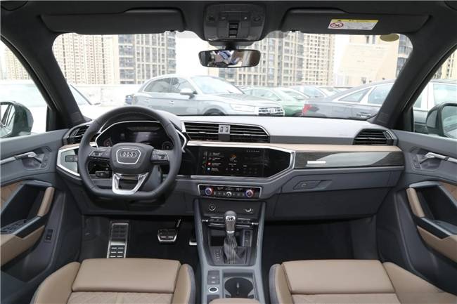 細(xì)節(jié)見匠心,奧迪Q3豪華緊湊SUV風(fēng)尚