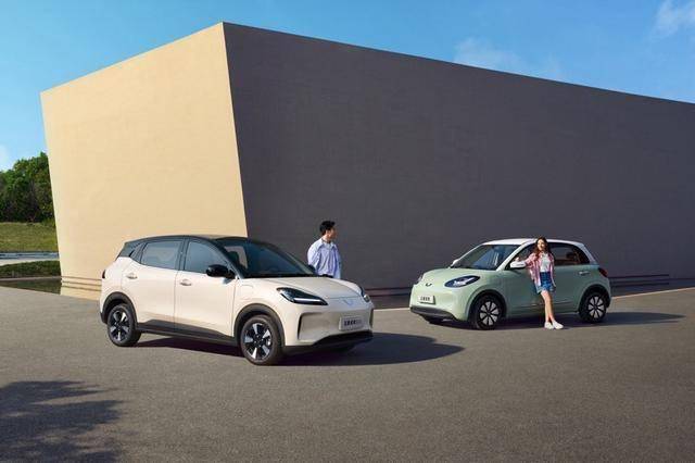 五菱繽果SUV續(xù)航破500僅售8萬,新能源代步車普惠時代來臨!