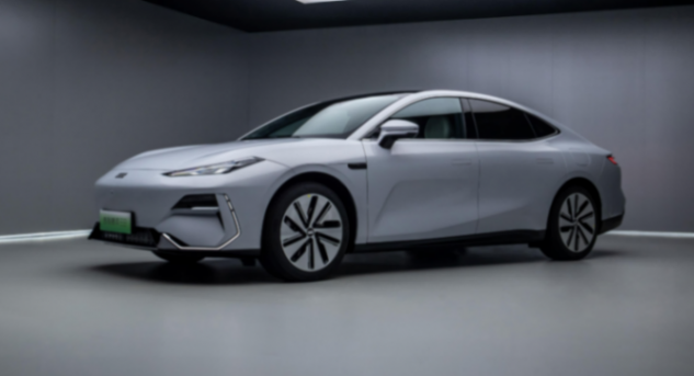 剛開年40多家品牌齊降價,小心“三電”是隱性減配重災區!