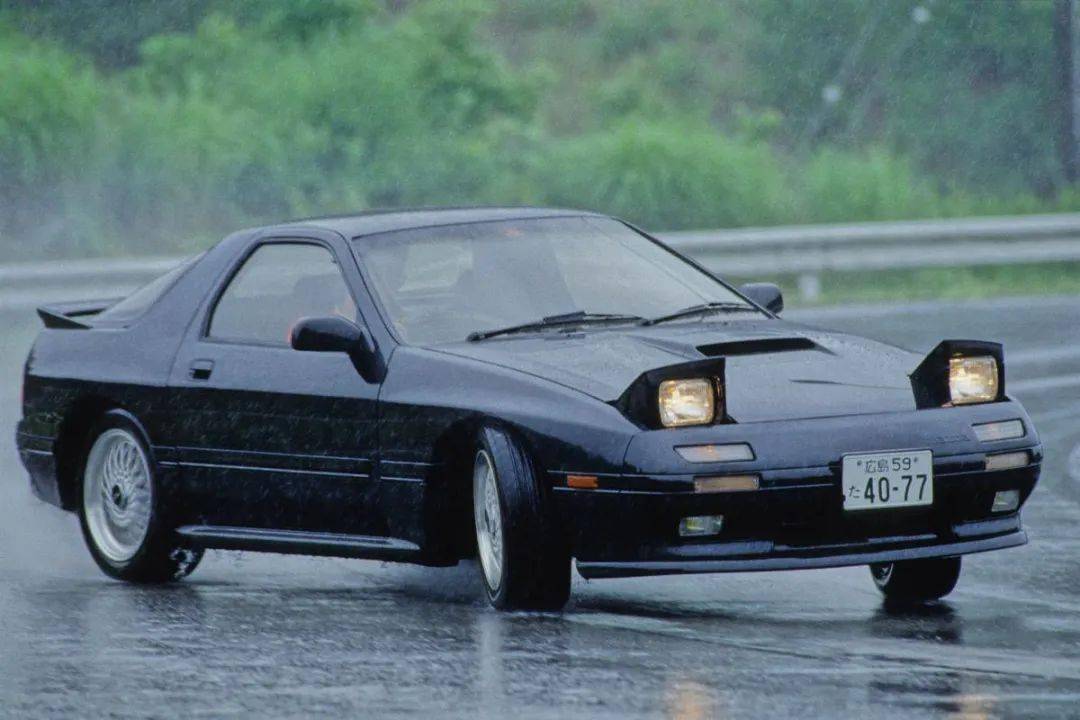 終于有廠家做出合金全開的FC了