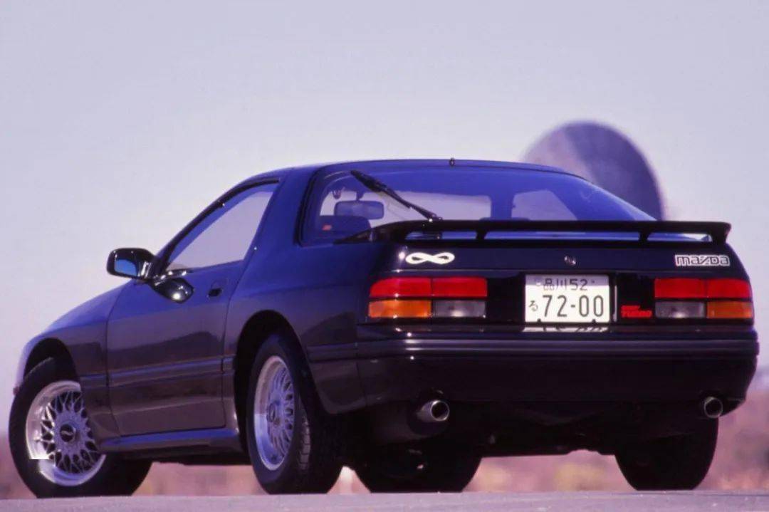 終于有廠家做出合金全開的FC了