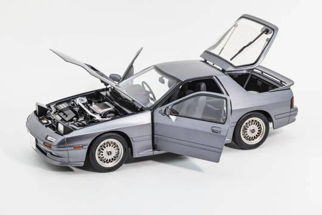 終于有廠家做出合金全開的FC了