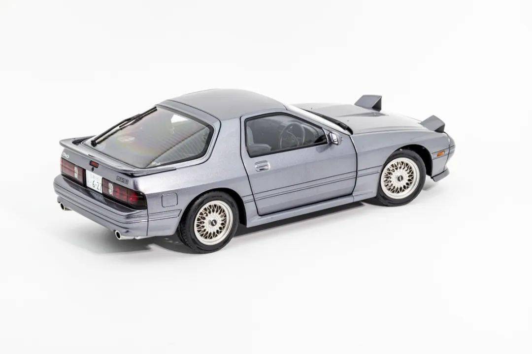 終于有廠家做出合金全開的FC了