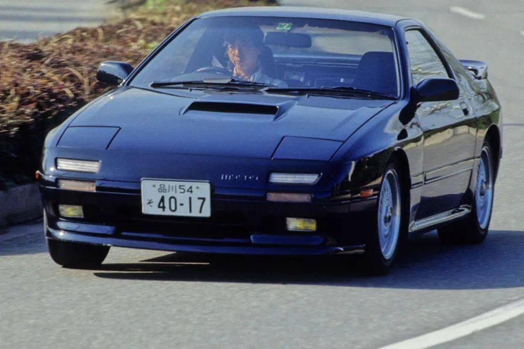 終于有廠家做出合金全開的FC了