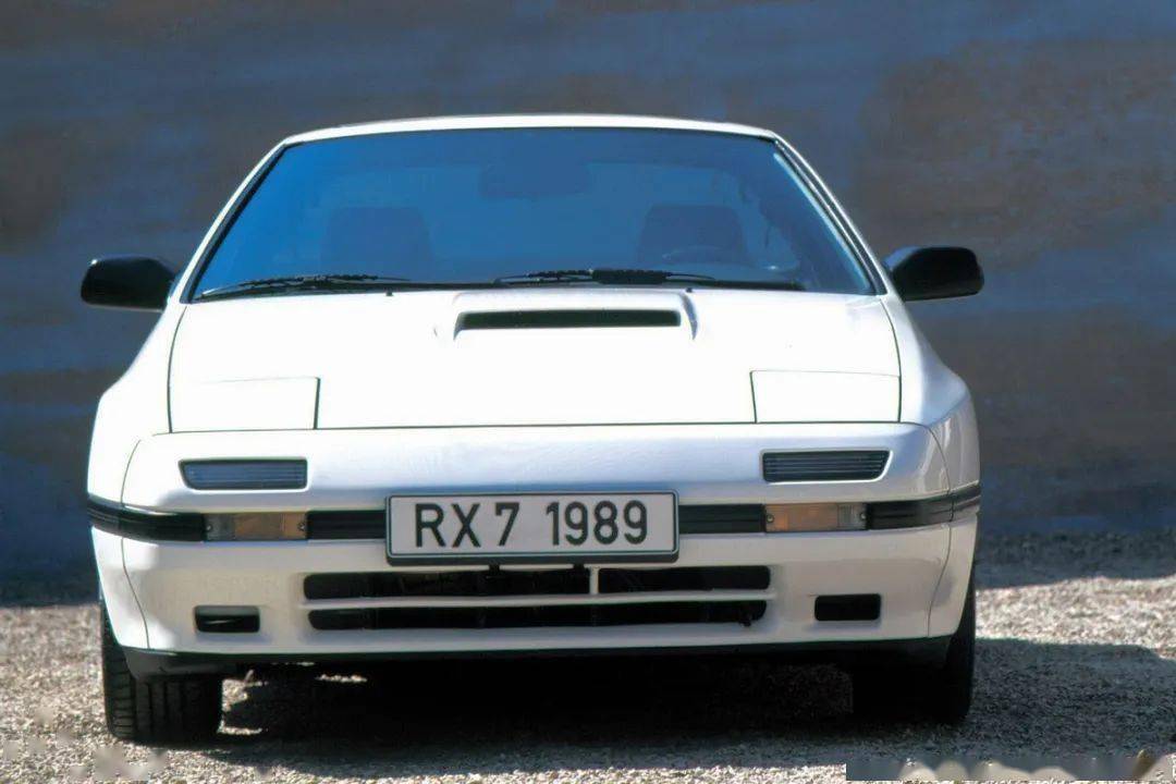 終于有廠家做出合金全開的FC了