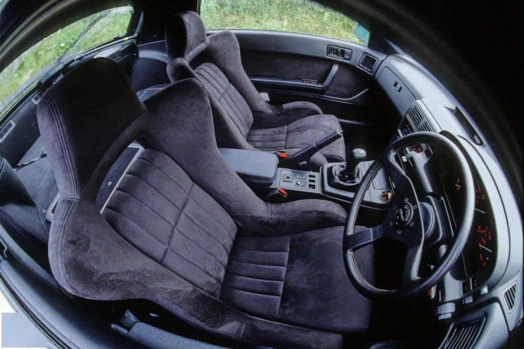 終于有廠家做出合金全開的FC了