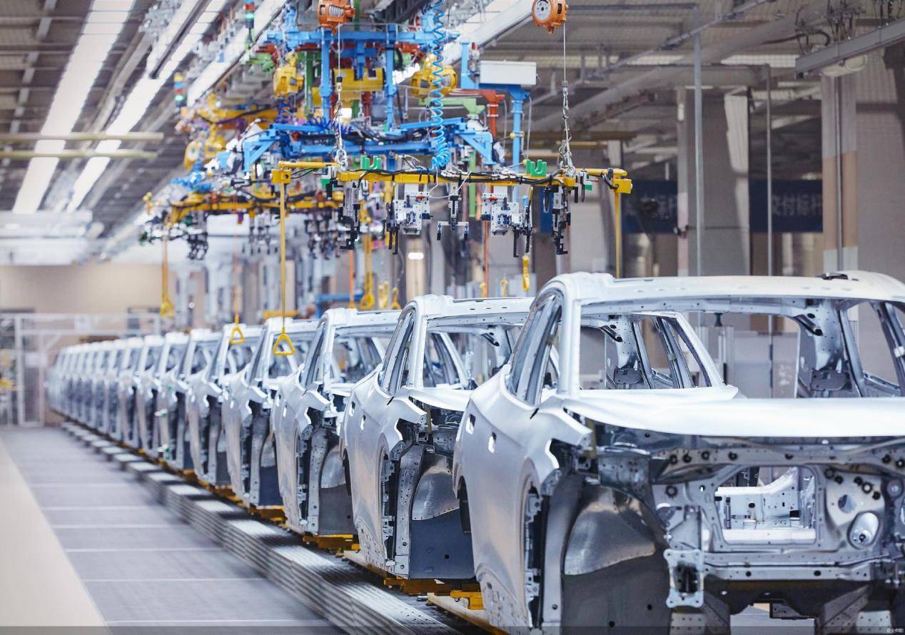 行業(yè)無(wú)序競(jìng)爭(zhēng)里 “反內(nèi)卷”要靠長(zhǎng)期主義