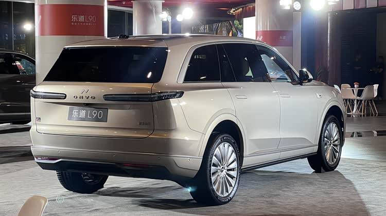 樂道L90正式開啟預(yù)售 整車購買27.99萬起,租賃電池購買19.39萬起