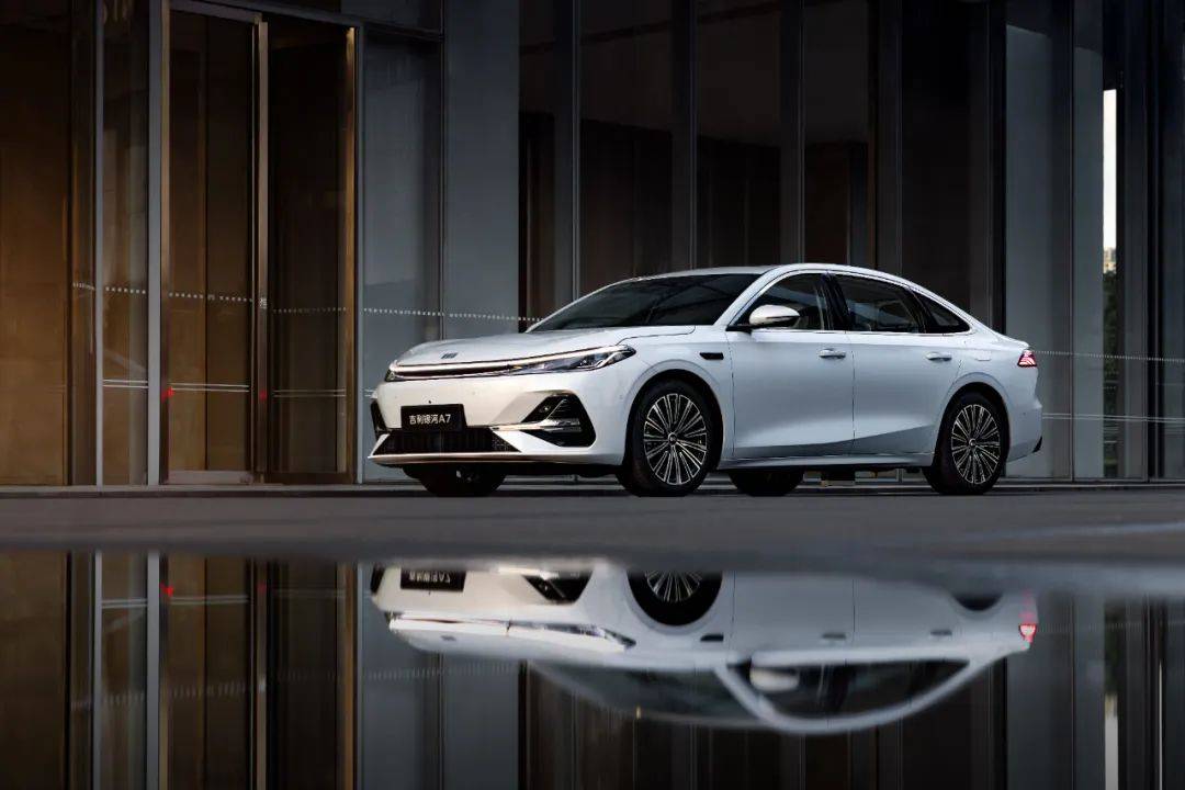 每賣出兩輛吉利汽車,就有一輛是新能源