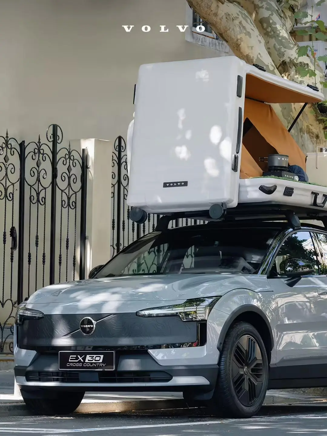 沃爾沃EX30 Cross Country純電跨界車上市,煥新專享參考價17.98萬/23.38萬元