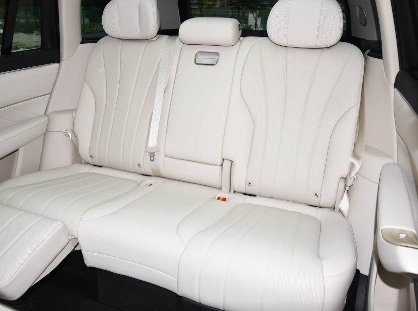 8系對決!問界M8純電版與理想i8誰更香?