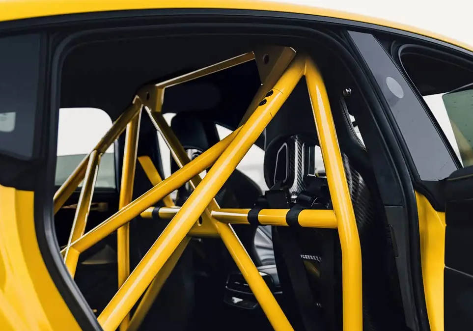 紐北圈速7分04秒957 小米汽車(chē)發(fā)布SU7 Ultra紐北限量版實(shí)車(chē)圖