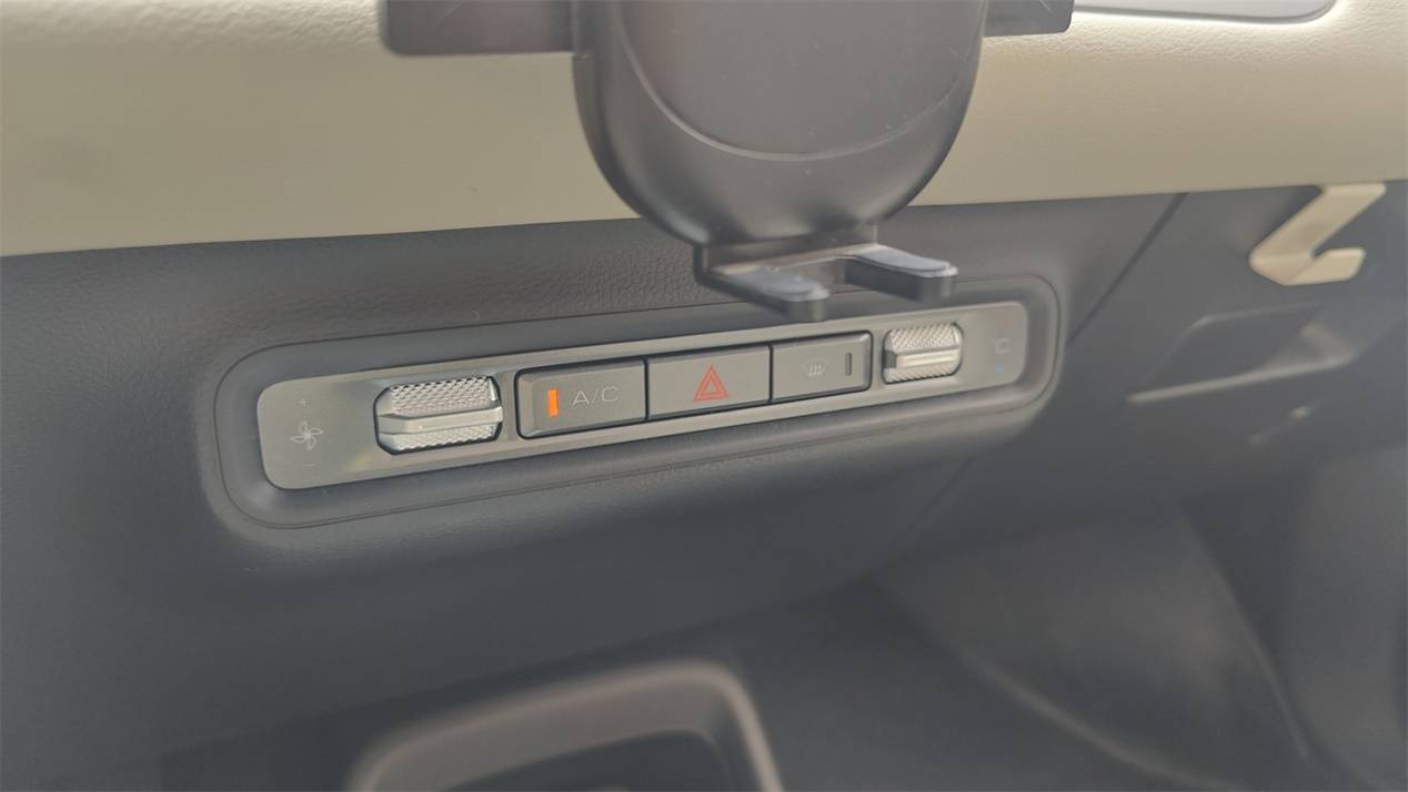 獨立試駕五菱繽果PLUS:3萬多的工具車,但不是廉價“老頭樂”