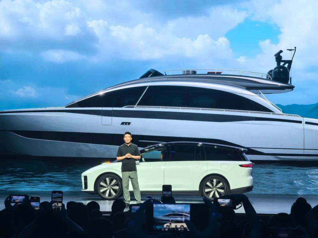 “蔚小理守恒定律”生效?理想銷量猛降,蔚來猛增