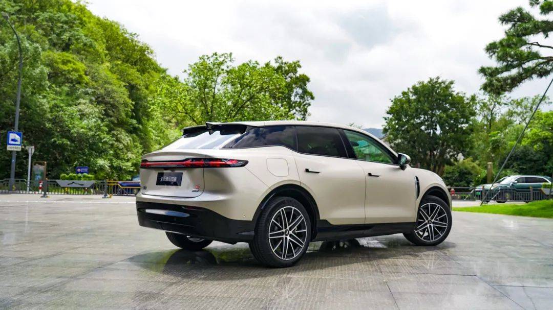 試駕全新嵐圖知音:改款如換代 內外都升級