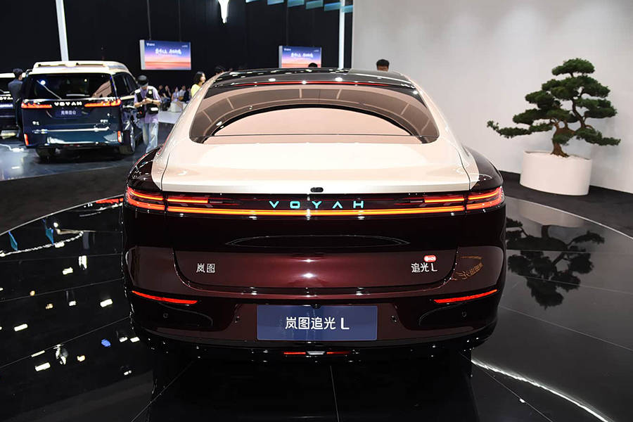 2025成都車展:嵐圖追光L發布 配備華為座艙/智駕
