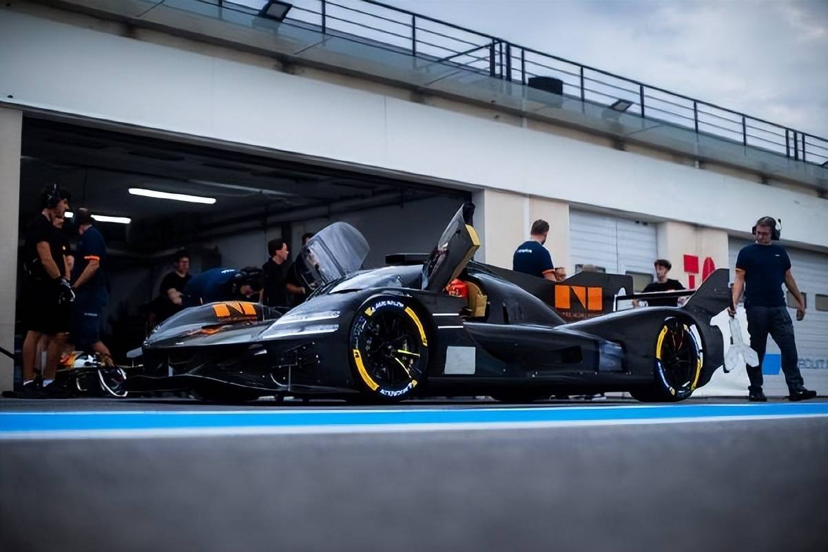 捷尼賽思Magma車隊完成GMR-001賽車的首次全面測試