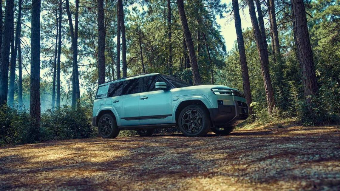 誰說硬派不能家用?17.98萬起,方程豹鈦7是這個領域的超值之選!