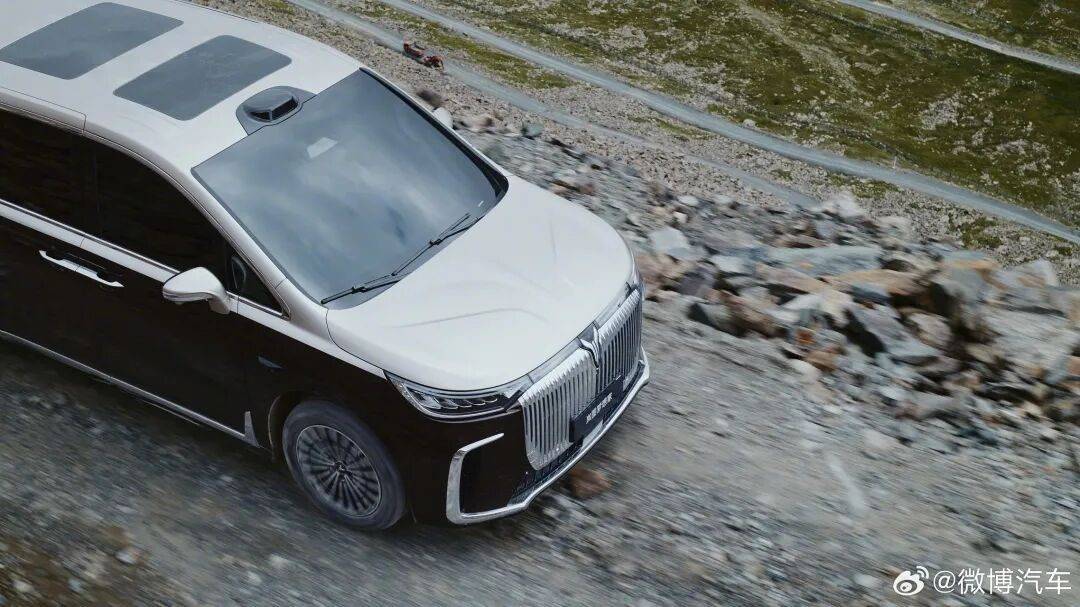 CEO親自冒險(xiǎn)試車,比任何廣告語(yǔ)都更有說(shuō)服力