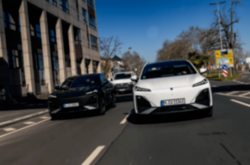 榮耀悍將空降!深藍汽車迎來華為系CEO,能否復制手機市場逆襲神話?