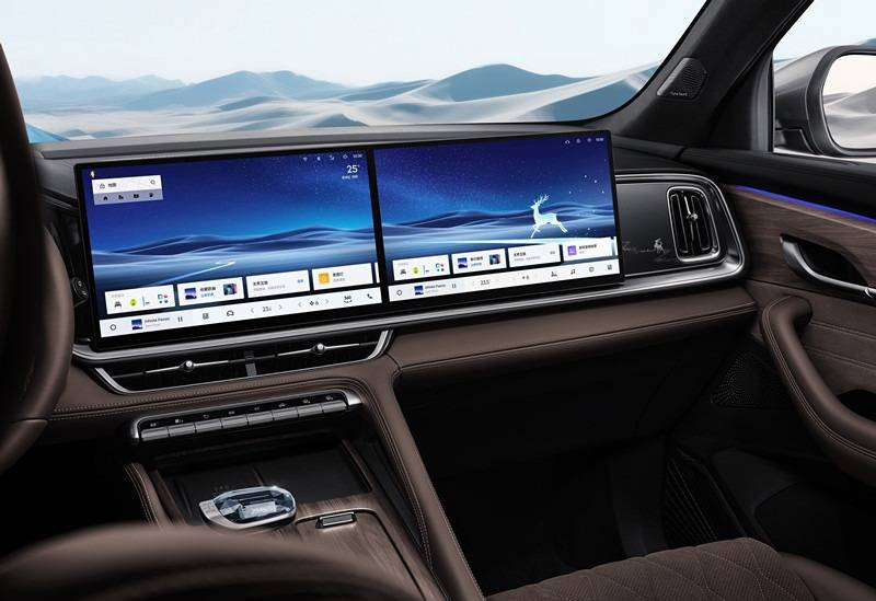 燃油車“未來態” 吉利全新東方耀系列上市9.87萬起