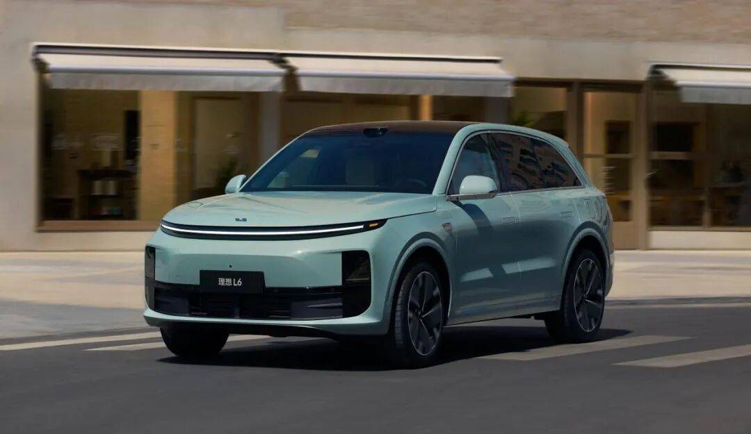 全新問界M7“爆單”!理想i6上市在即,又是一場硬仗?