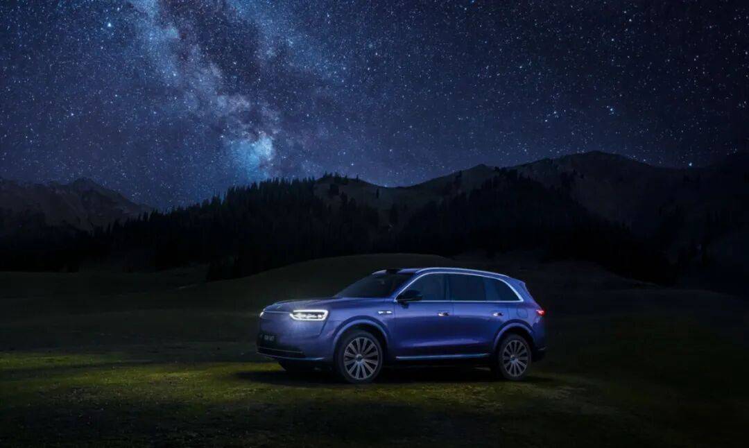 全新問界M7“王者歸來”“全優生”改寫競爭規則