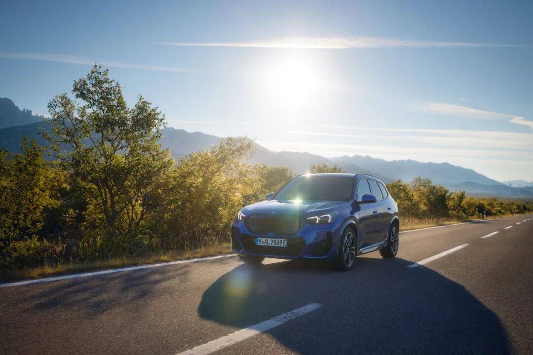 158萬輛!寶馬2025前三季度力壓奔馳,穩坐豪華品牌全球銷冠!