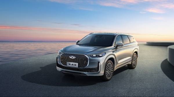 奇瑞發(fā)布新燃油戰(zhàn)略:首發(fā)瑞虎9雙旗艦