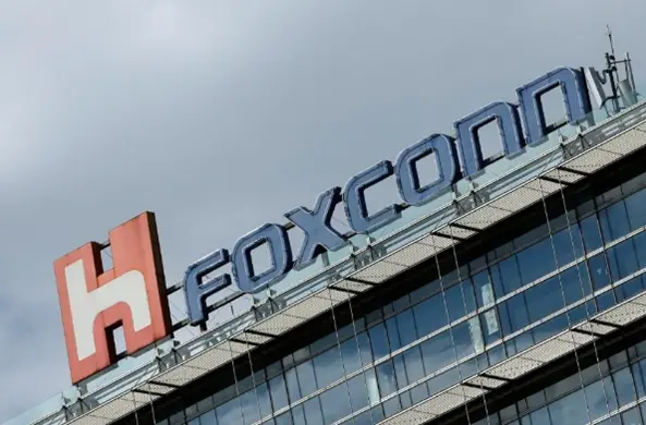 富士康與英偉達合作：推動800伏直流電源架構落地AI數據中心