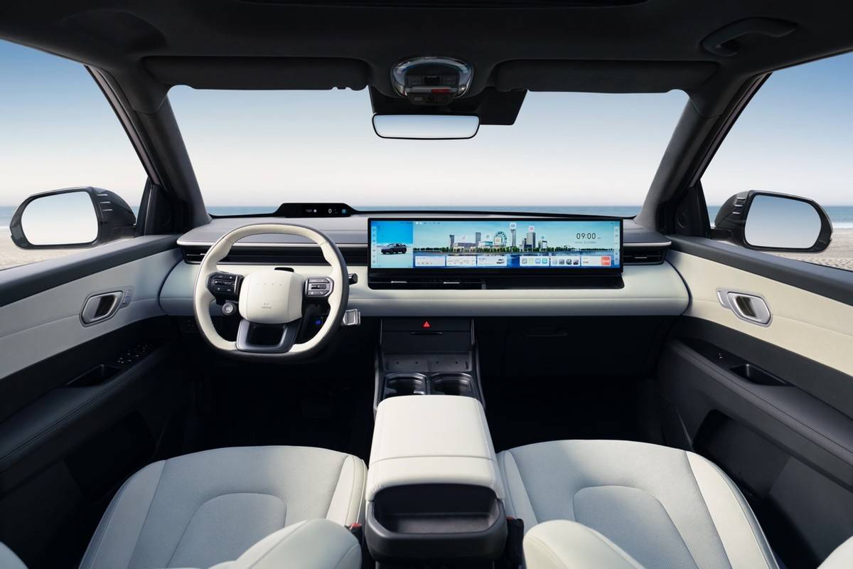 北京現(xiàn)代首款純電平臺(tái)SUV羿歐開(kāi)啟預(yù)售 13萬(wàn)元起