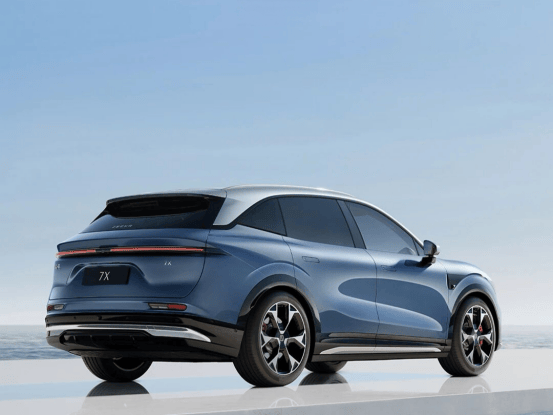 煥新極氪7X開啟預售 全系升級900V+千里浩瀚H7!