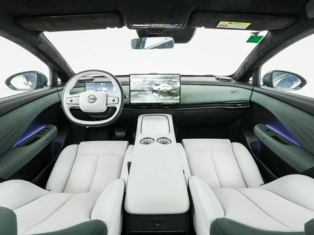 東風(fēng)日產(chǎn)N6實車曝光!內(nèi)外延續(xù)N7設(shè)計思路,又是新爆款?