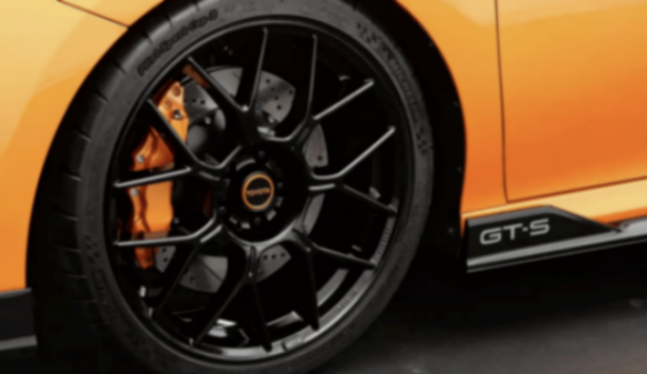 凱美瑞GT-S官圖,性能套件一加,誰能不愛?