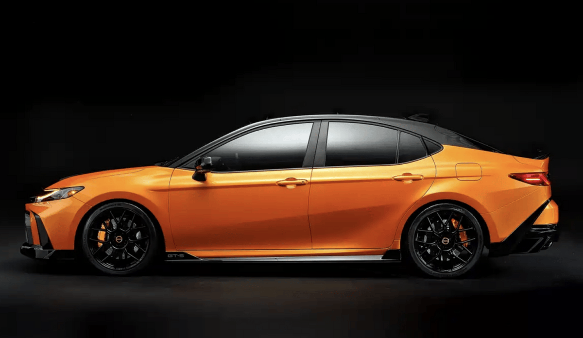 凱美瑞GT-S官圖,性能套件一加,誰能不愛?