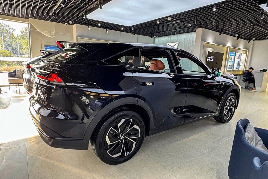 價格低的套路多,配置豪華的沒幾個,淺析全新深藍S07的成功之道