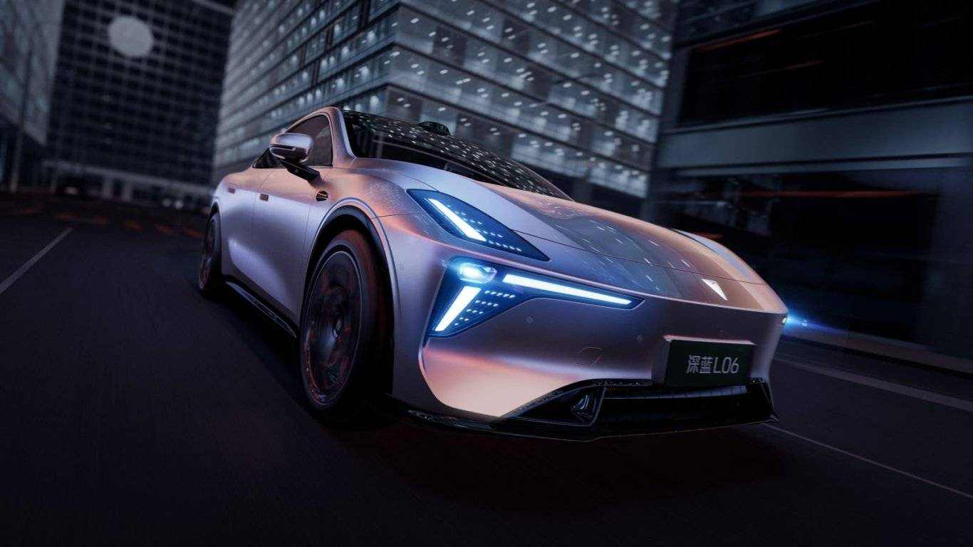 3納米車規級芯片,磁流變懸架,深藍L06預售價13.99萬起